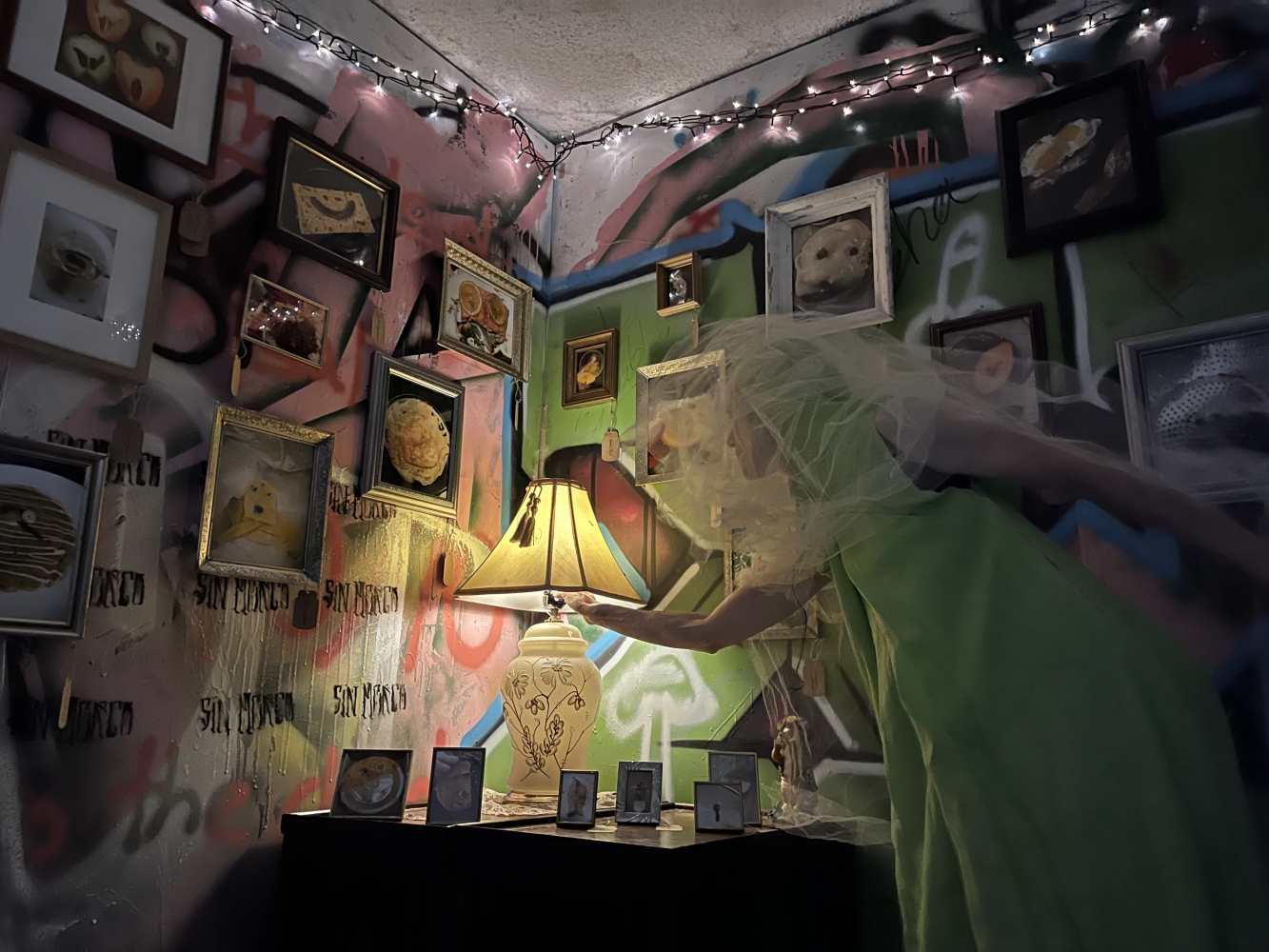 Facefoods Bombay Beach Biennale, with Meeotch